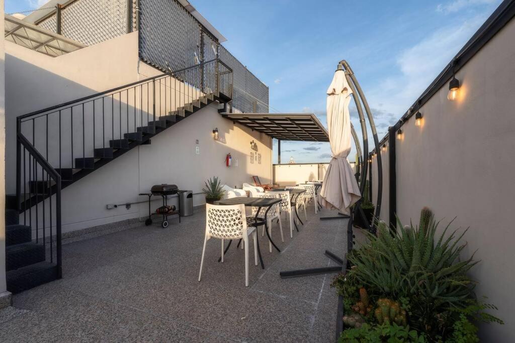 306 Zocalo Cathedral 2bdrm 2bath Ac Rooftop Holiday home Mexico City